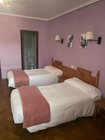 Albergue Hostal Sao Telmo Tui Exterior foto